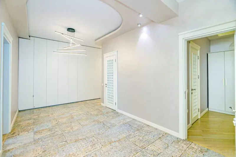 Kirayə verilir 3 otaqlı Mənzil Yeni tikili 155 m² Xətai r. - şəkil 15