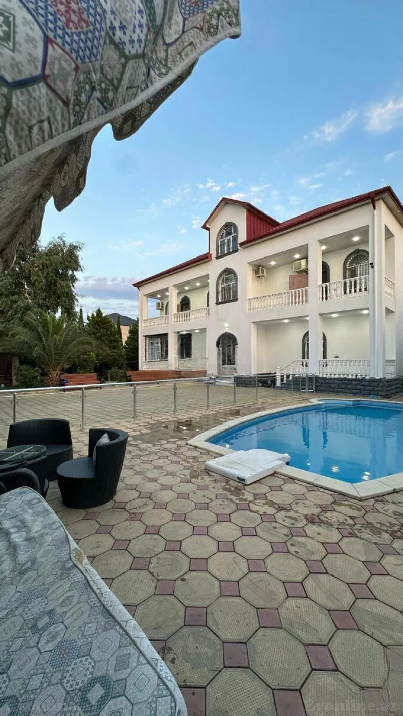 Satılır 8 otaqlı Həyət evi 450 m² Şüvəlan - şəkil 2