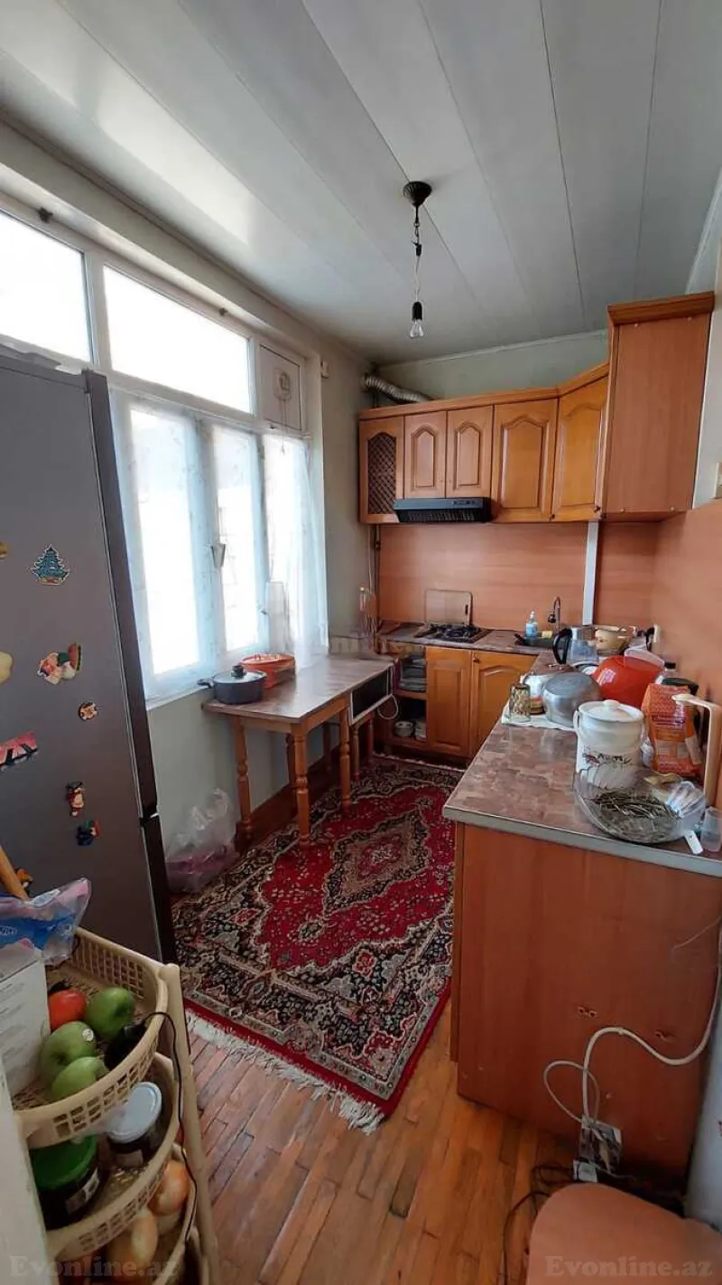 Satılır 4 otaqlı Mənzil Köhnə tikili 125 m² Sahil m. - şəkil 7