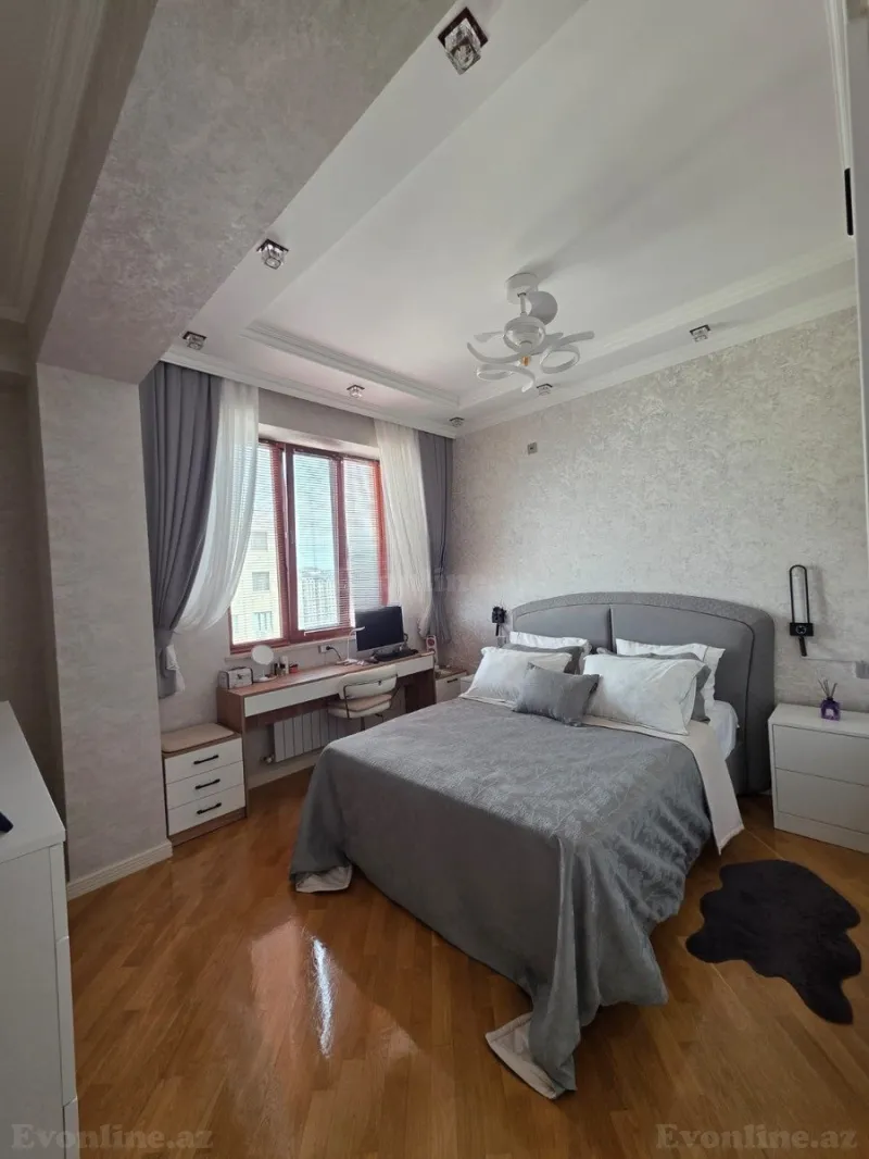 Satılır 2 otaqlı Mənzil Yeni tikili 66 m² Neftçilər m.