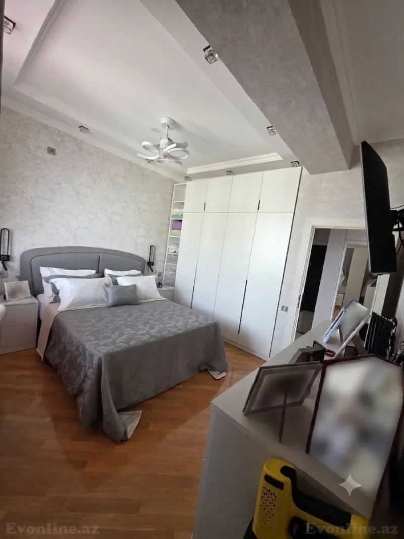 Satılır 2 otaqlı Mənzil Yeni tikili 66 m² Neftçilər m. - şəkil 2