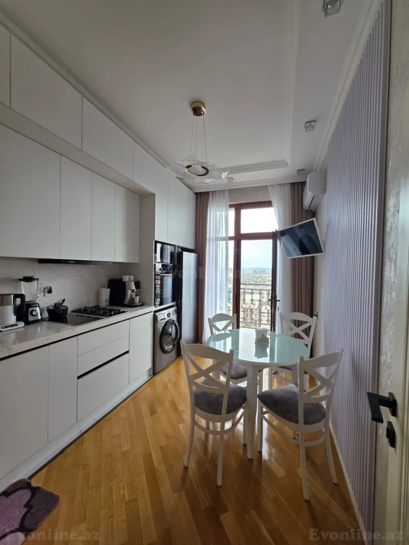 Satılır 2 otaqlı Mənzil Yeni tikili 66 m² Neftçilər m. - şəkil 12
