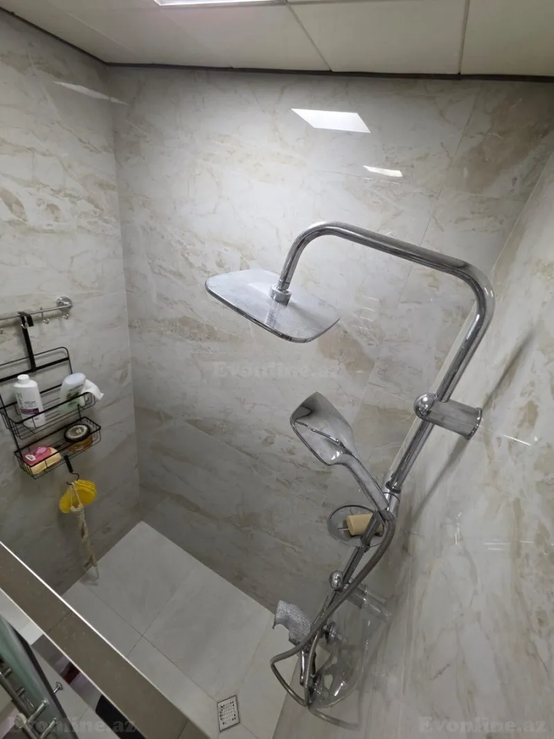 Satılır 2 otaqlı Mənzil Yeni tikili 66 m² Neftçilər m. - şəkil 13