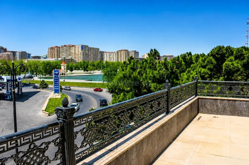 Satılır 5 otaqlı Mənzil Yeni tikili 535 m² Nərimanov r. - şəkil 12