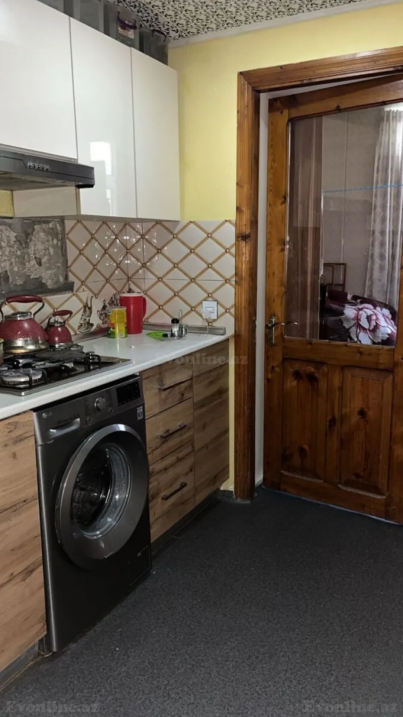 Satılır 2 otaqlı Mənzil Köhnə tikili 60 m² İnşaatçılar m. - şəkil 9