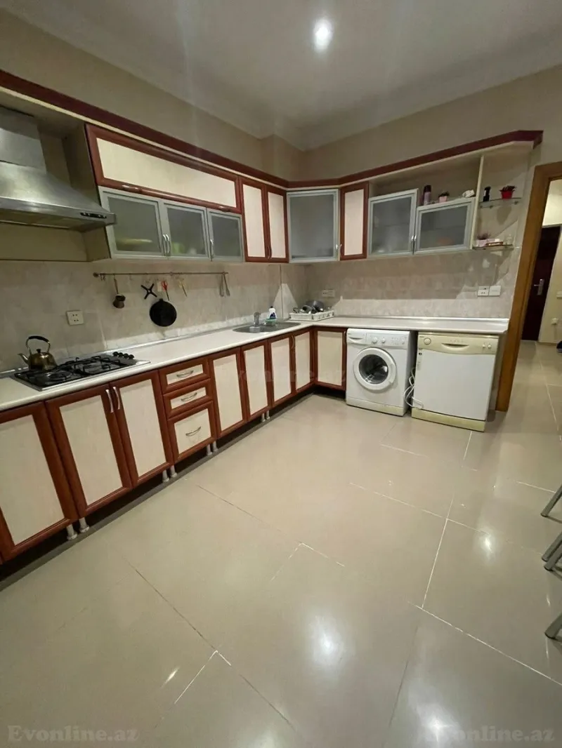 Kirayə verilir 2 otaqlı Mənzil Yeni tikili 87 m² 8 Noyabr m. - şəkil 6