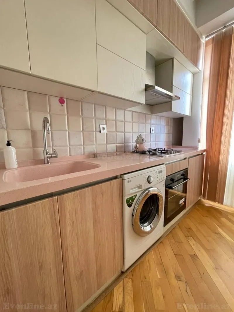 Kirayə verilir 2 otaqlı Mənzil Yeni tikili 50 m² Xətai r. - şəkil 9