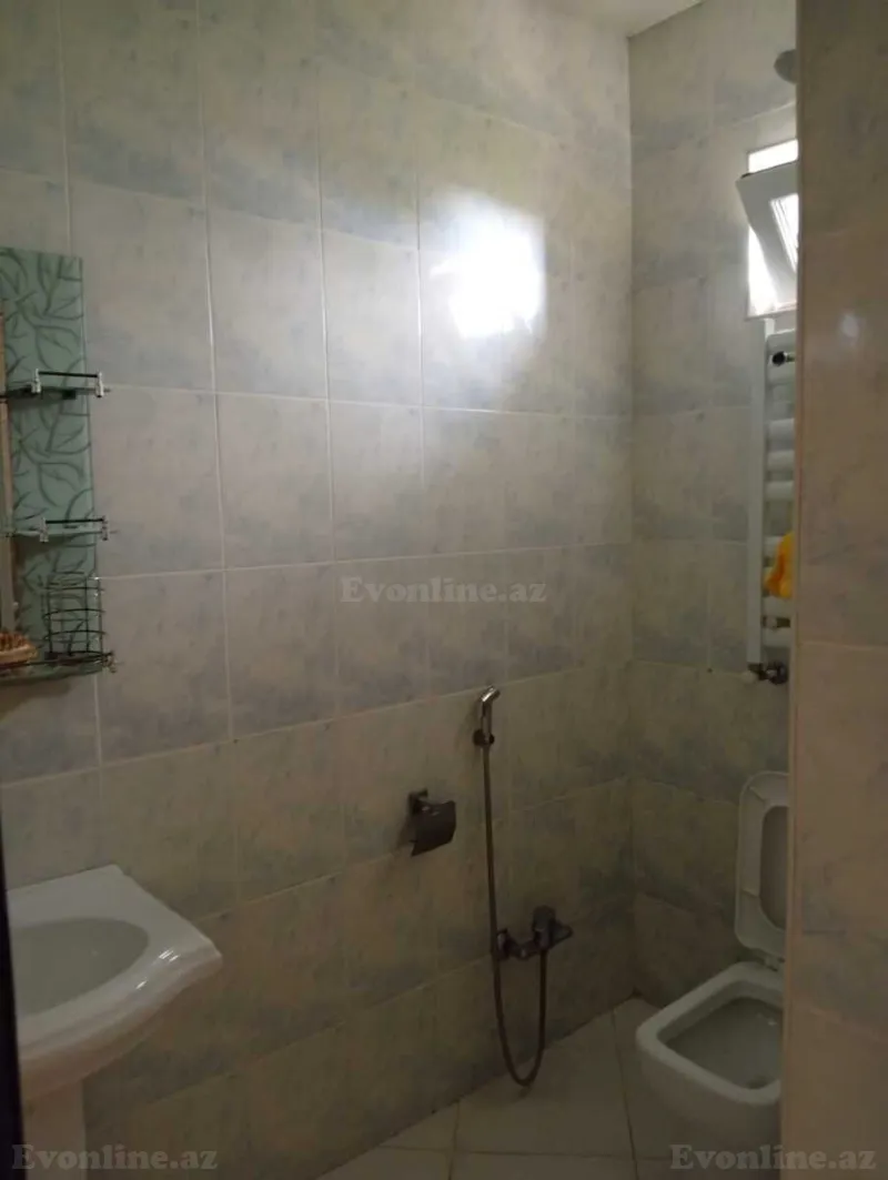 Kirayə verilir 5 otaqlı Həyət evi 140 m² Sabunçu r. - şəkil 11