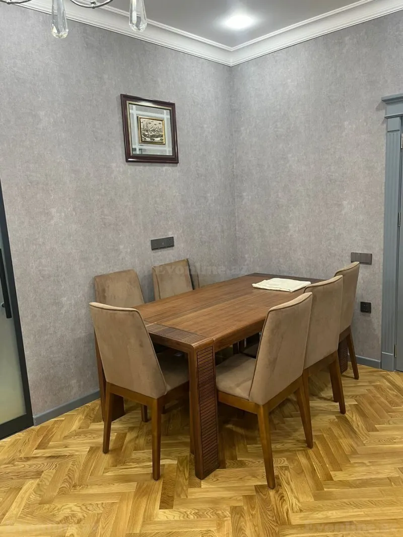 Kirayə verilir 3 otaqlı Mənzil Yeni tikili 145 m² 28 May m. - şəkil 28