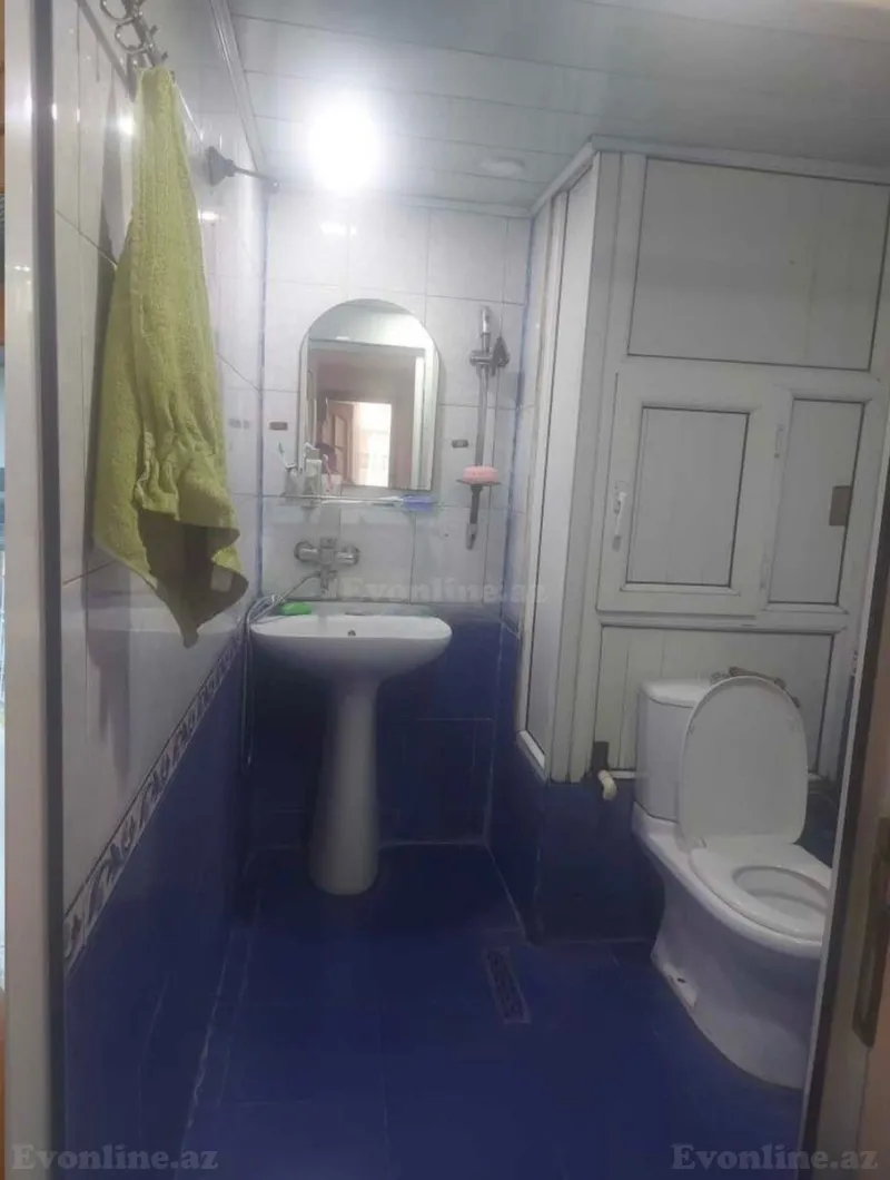Satılır 2 otaqlı Mənzil Köhnə tikili 65 m² Xalqlar Dostluğu m. - şəkil 5