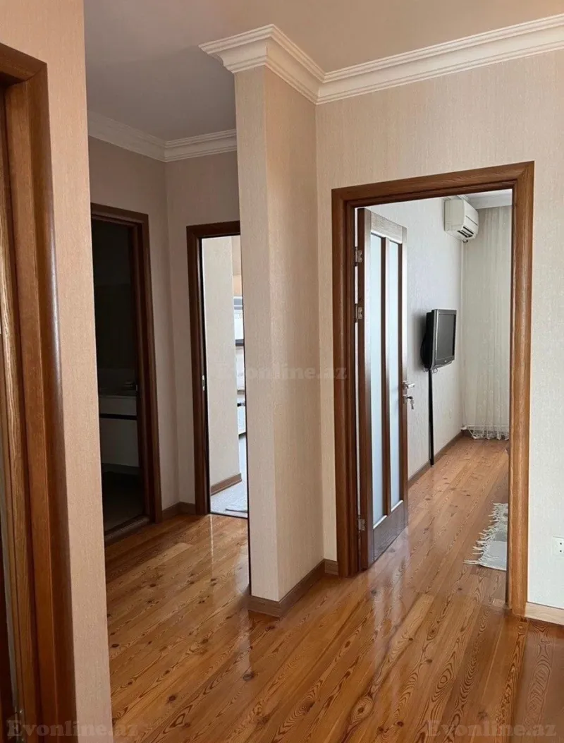 Satılır 3 otaqlı Mənzil Köhnə tikili 85 m² Qara Qarayev m. - şəkil 14