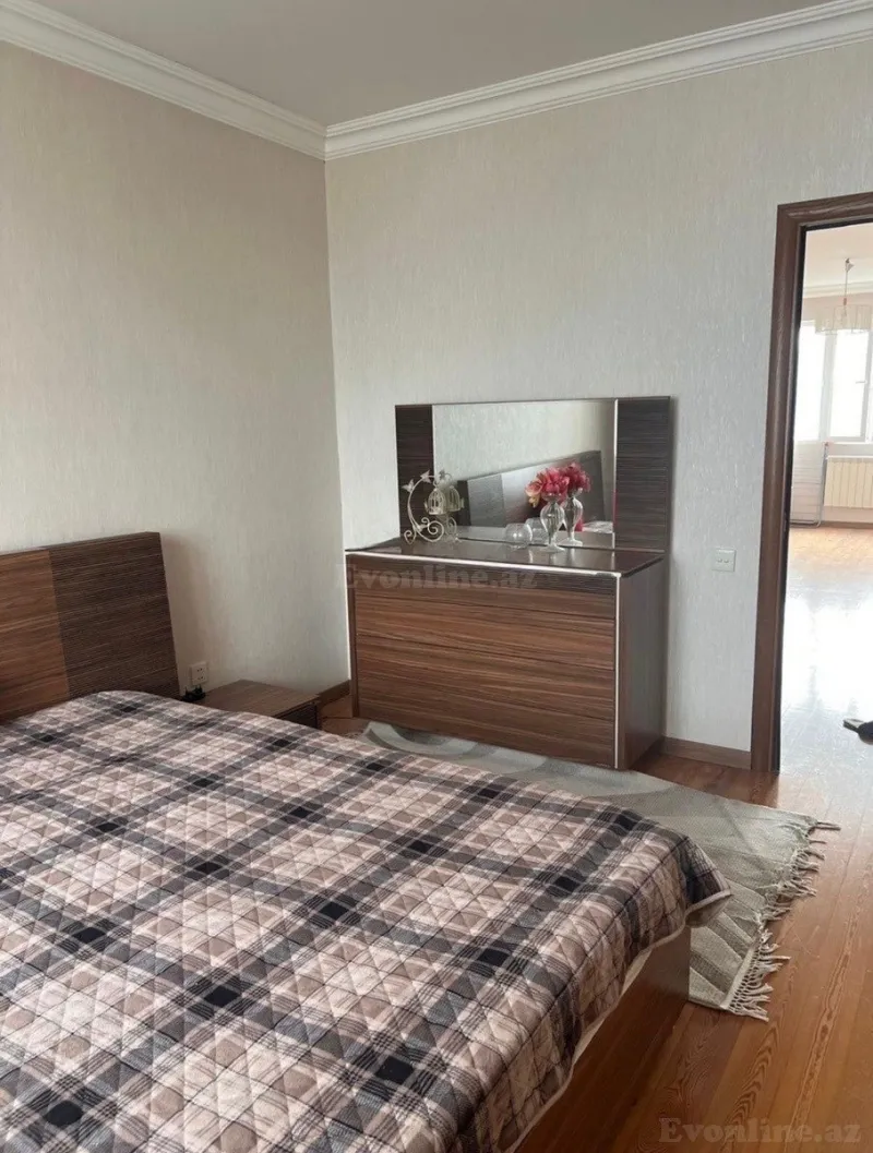 Satılır 3 otaqlı Mənzil Köhnə tikili 85 m² Qara Qarayev m. - şəkil 15