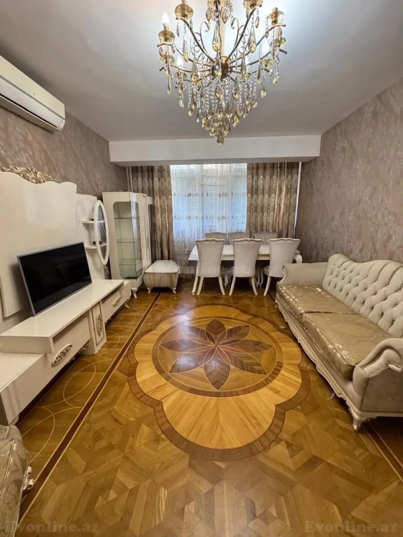 3 otaqlı Mənzil 80 m² Elmlər Akademiyası m. Kirayə verilir