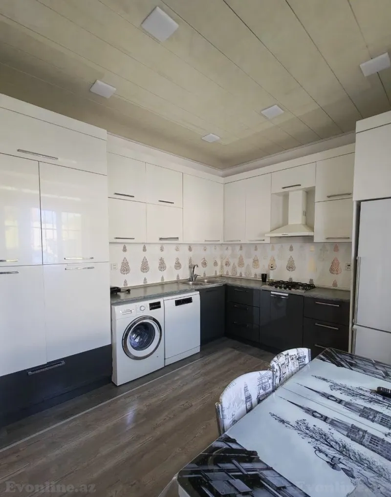 Satılır 5 otaqlı Həyət evi 200 m² Yeni Ramana - şəkil 7