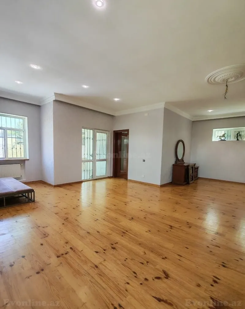 Satılır 5 otaqlı Həyət evi 200 m² Yeni Ramana - şəkil 22