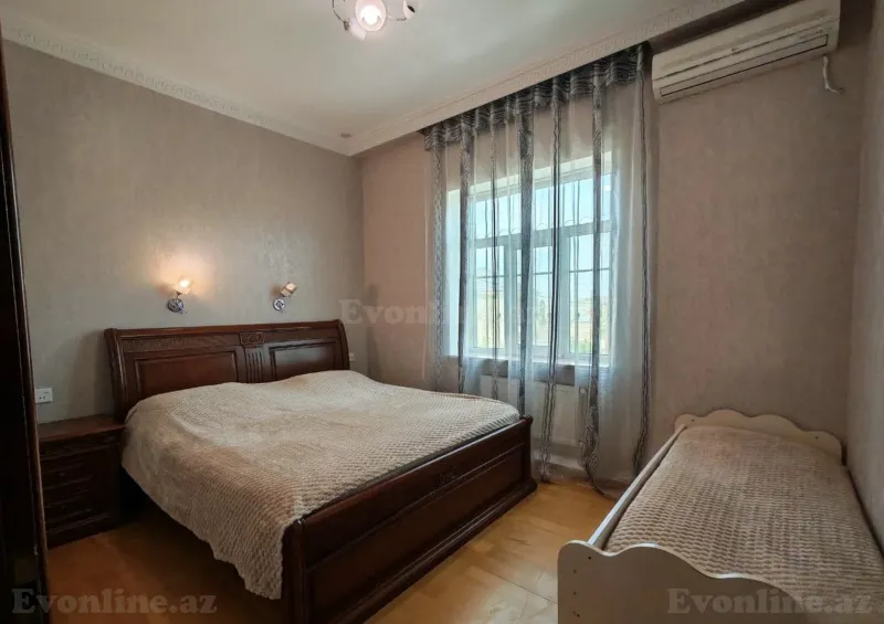 Satılır 5 otaqlı Həyət evi 200 m² Yeni Ramana - şəkil 23