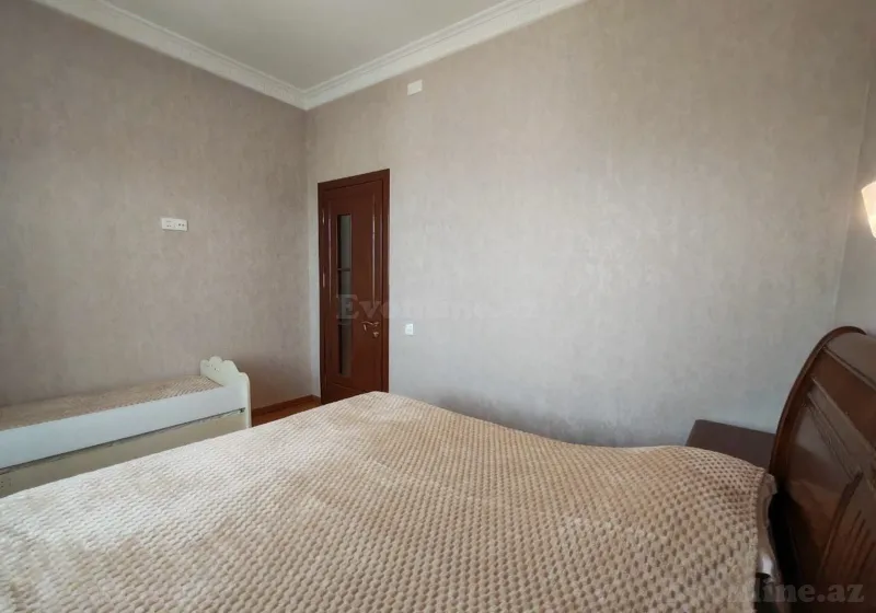 Satılır 5 otaqlı Həyət evi 200 m² Yeni Ramana - şəkil 24