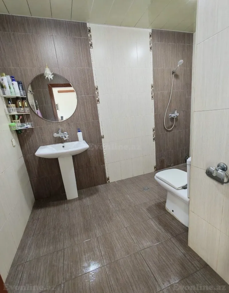 Satılır 5 otaqlı Həyət evi 200 m² Yeni Ramana - şəkil 29