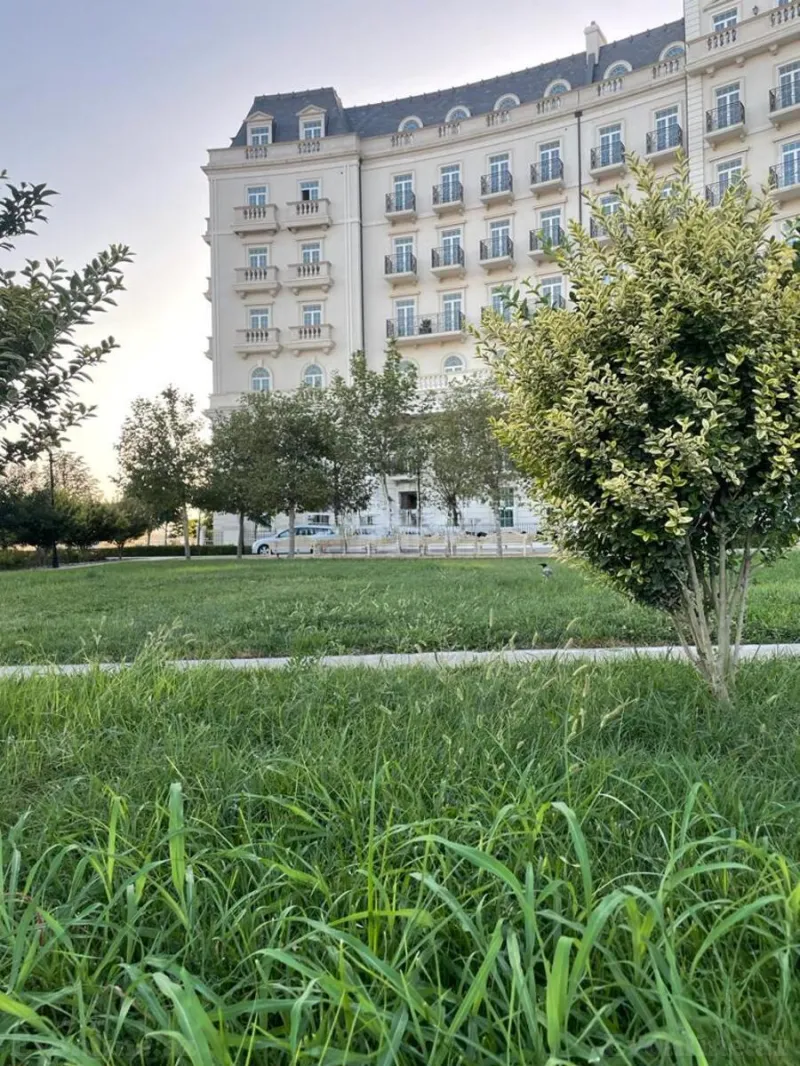 Kirayə verilir 4 otaqlı Mənzil Yeni tikili 156 m² Ağ şəhər - şəkil 11