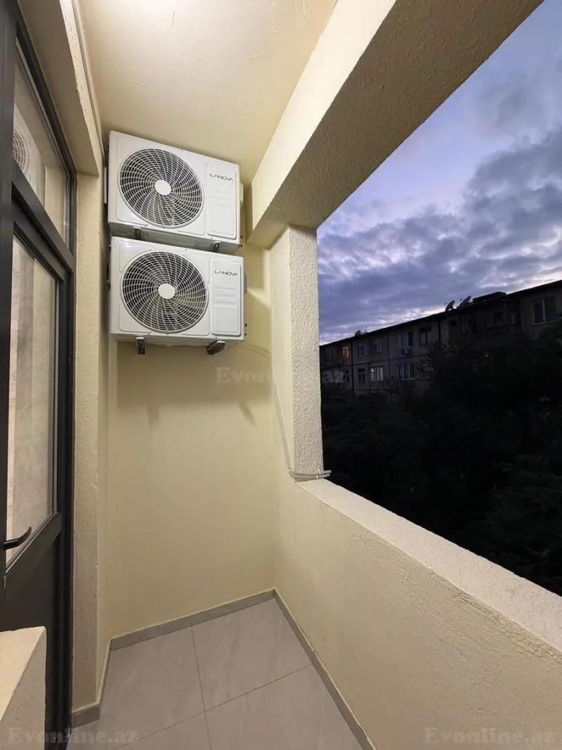 Satılır 2 otaqlı Mənzil Yeni tikili 96 m² Memar Əcəmi m. - şəkil 17