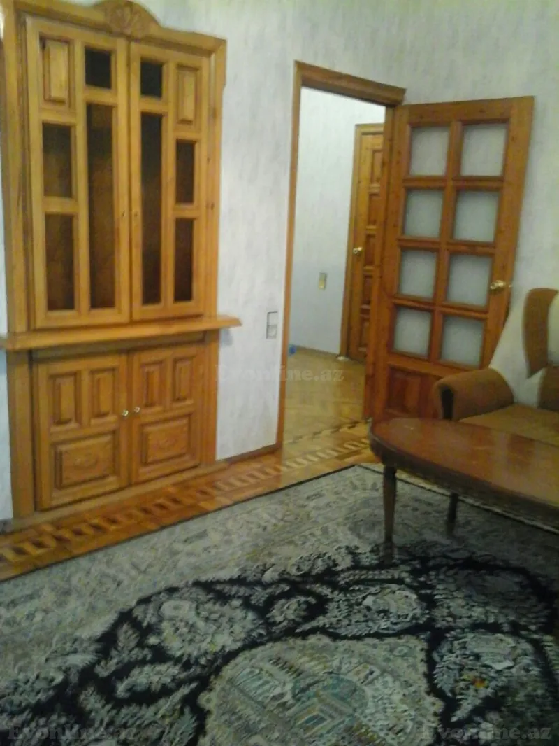 Satılır 2 otaqlı Mənzil Köhnə tikili 55 m² Yasamal - şəkil 13