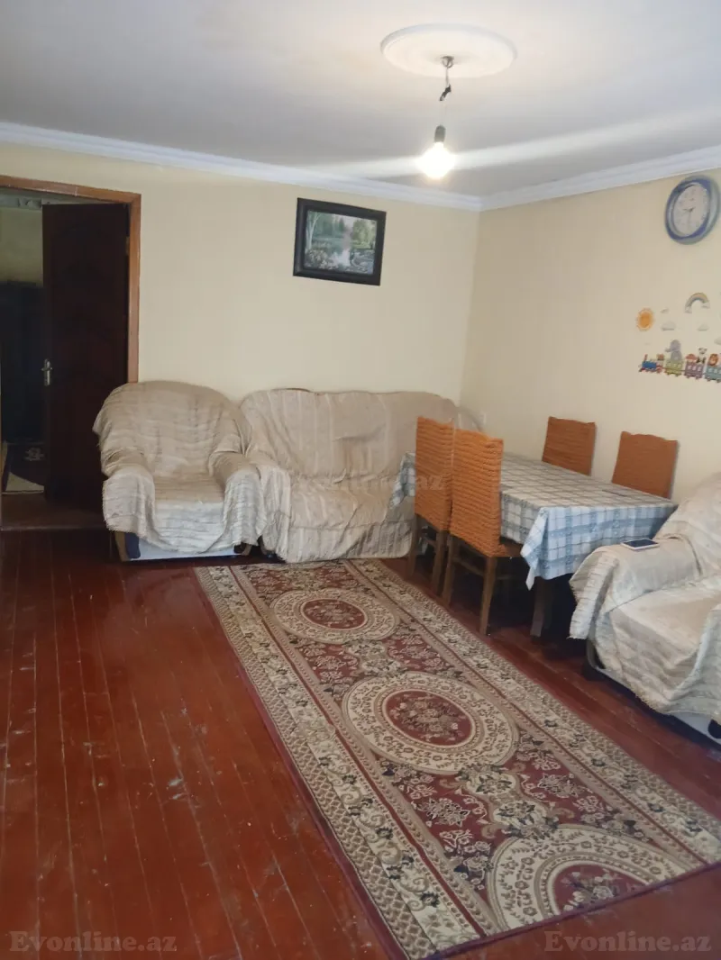 3 otaqlı Həyət evi 80 m² Qaraçuxur Kirayə verilir