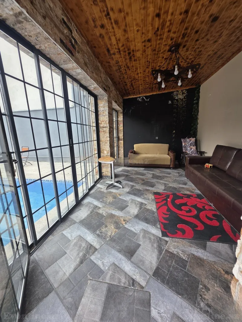 Kirayə verilir 5 otaqlı Həyət evi 200 m² Buzovna - şəkil 2