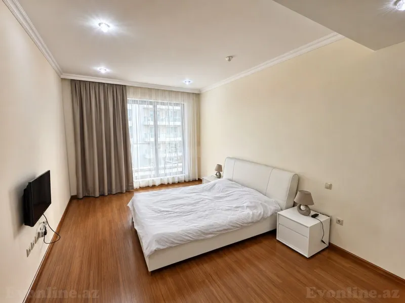 Satılır 2 otaqlı Mənzil Yeni tikili 90 m² Nərimanov r. - şəkil 9