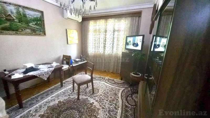 Satılır 2 otaqlı Mənzil Köhnə tikili 42 m² Elmlər Akademiyası m. - şəkil 2