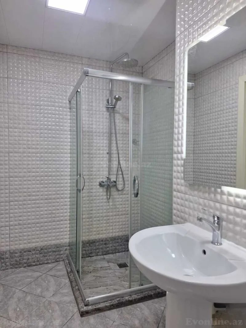 Kirayə verilir 2 otaqlı Mənzil Yeni tikili 95 m² Həzi Aslanov m. - şəkil 9