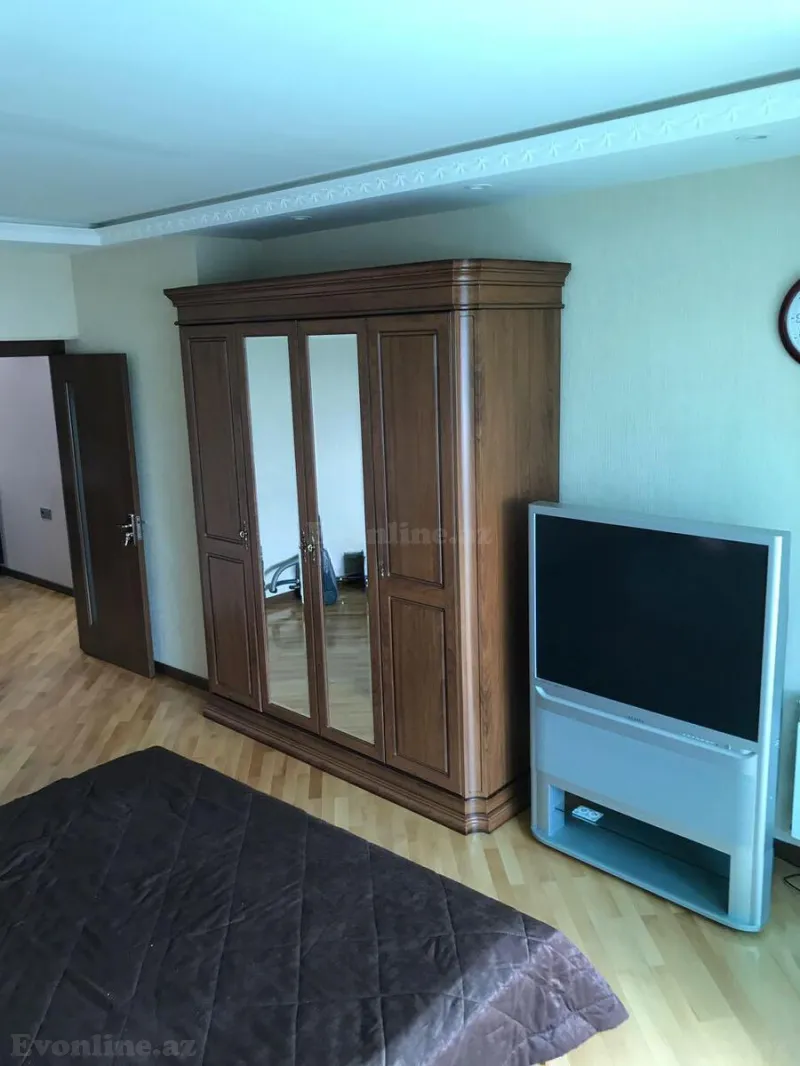 Kirayə verilir 3 otaqlı Mənzil Yeni tikili 110 m² Elmlər Akademiyası m. - şəkil 9