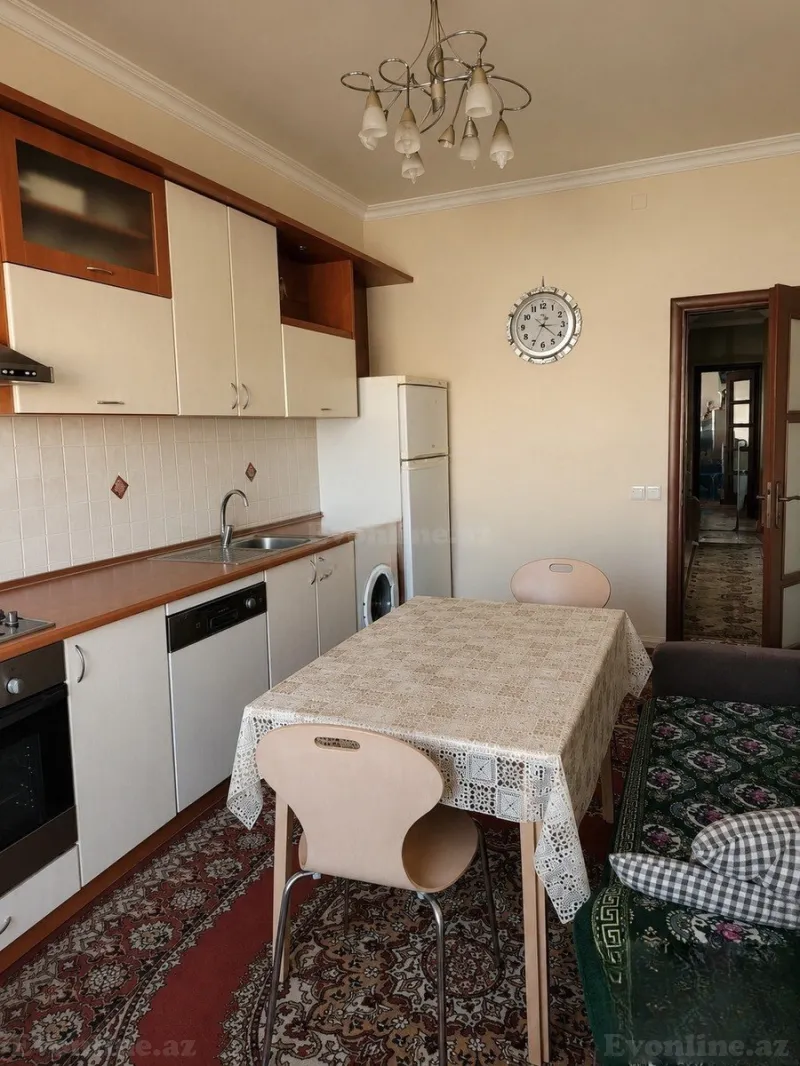 Satılır 2 otaqlı Mənzil Yeni tikili 90 m² İnşaatçılar m. - şəkil 7