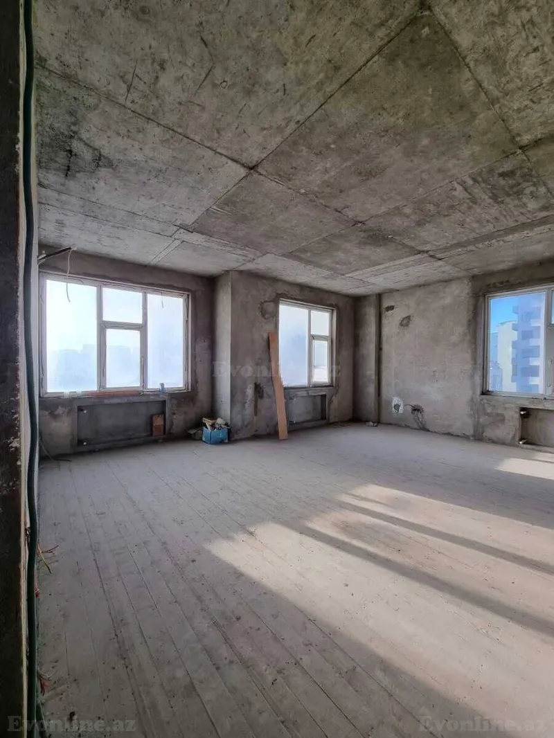 Satılır 4 otaqlı Mənzil Yeni tikili 181 m² Elmlər Akademiyası m. - şəkil 2