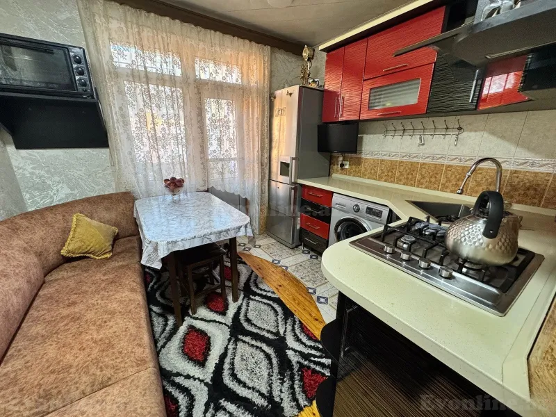 Satılır 3 otaqlı Mənzil Köhnə tikili 85 m² Həzi Aslanov m. - şəkil 5
