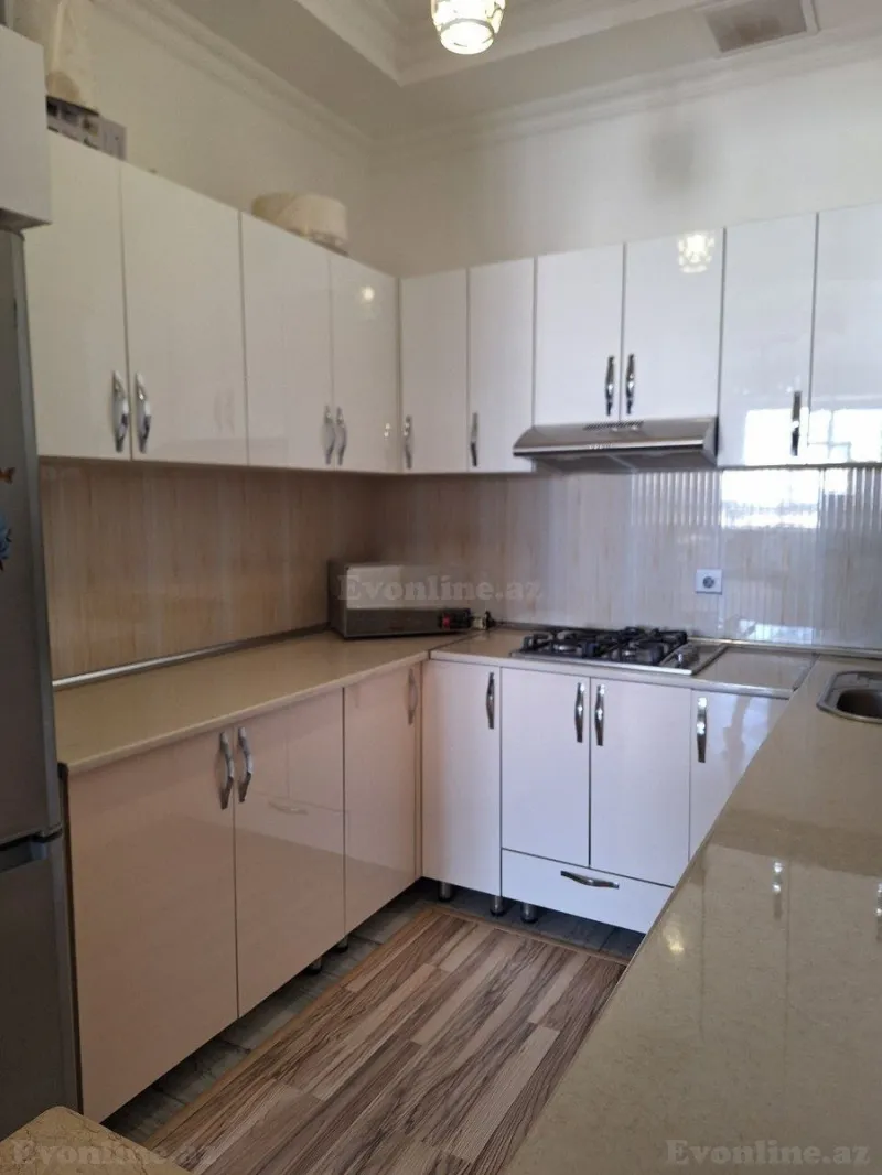 Kirayə verilir 3 otaqlı Mənzil Yeni tikili 100 m² Gənclik m. - şəkil 10