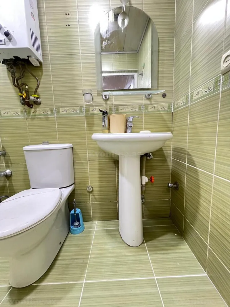 Kirayə verilir 2 otaqlı Mənzil Köhnə tikili 60 m² Elmlər Akademiyası m. - şəkil 13