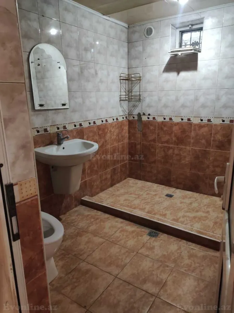 Kirayə verilir 3 otaqlı Həyət evi 100 m² Dərnəgül m. - şəkil 5
