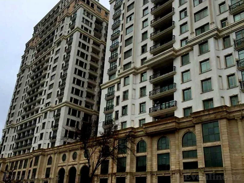 Satılır 3 otaqlı Mənzil Yeni tikili 150 m² Elmlər Akademiyası m. - şəkil 18
