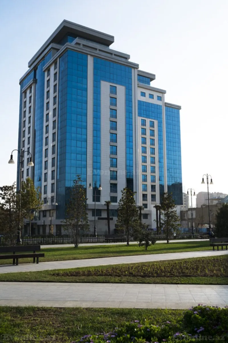 3 otaqlı Ofis 110 m² Gənclik m. Kirayə verilir