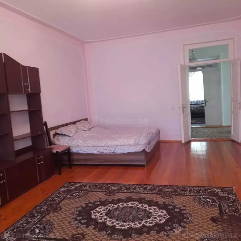 Kirayə verilir 4 otaqlı Həyət evi 200 m² Şəki - şəkil 8