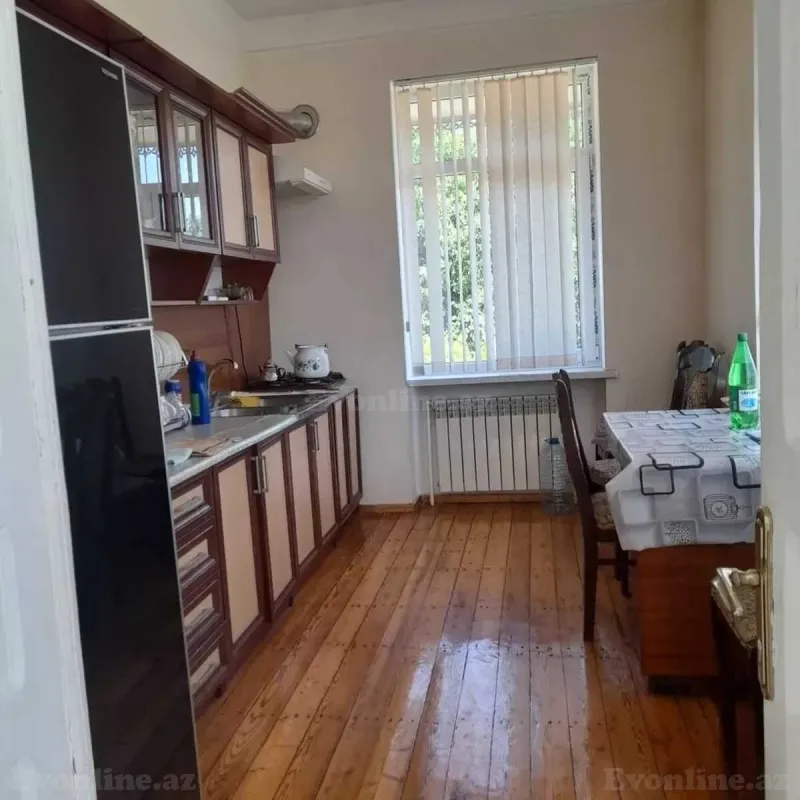 Kirayə verilir 4 otaqlı Həyət evi 200 m² Şəki - şəkil 12