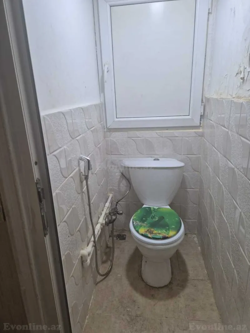 Kirayə verilir 2 otaqlı Mənzil Köhnə tikili 45 m² Memar Əcəmi m. - şəkil 4