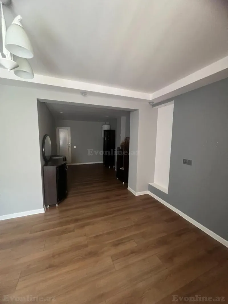 Satılır 7 otaqlı Həyət evi 213 m² Suraxanı r. - şəkil 15