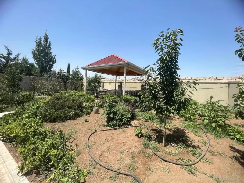Satılır 7 otaqlı Həyət evi 213 m² Suraxanı r. - şəkil 23