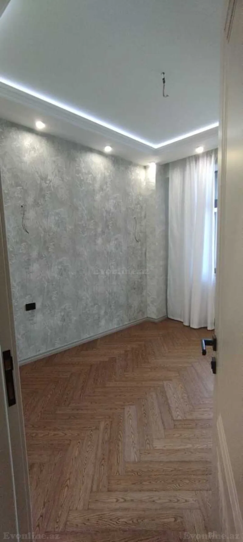 Satılır 3 otaqlı Mənzil Yeni tikili 140 m² Gənclik m. - şəkil 8