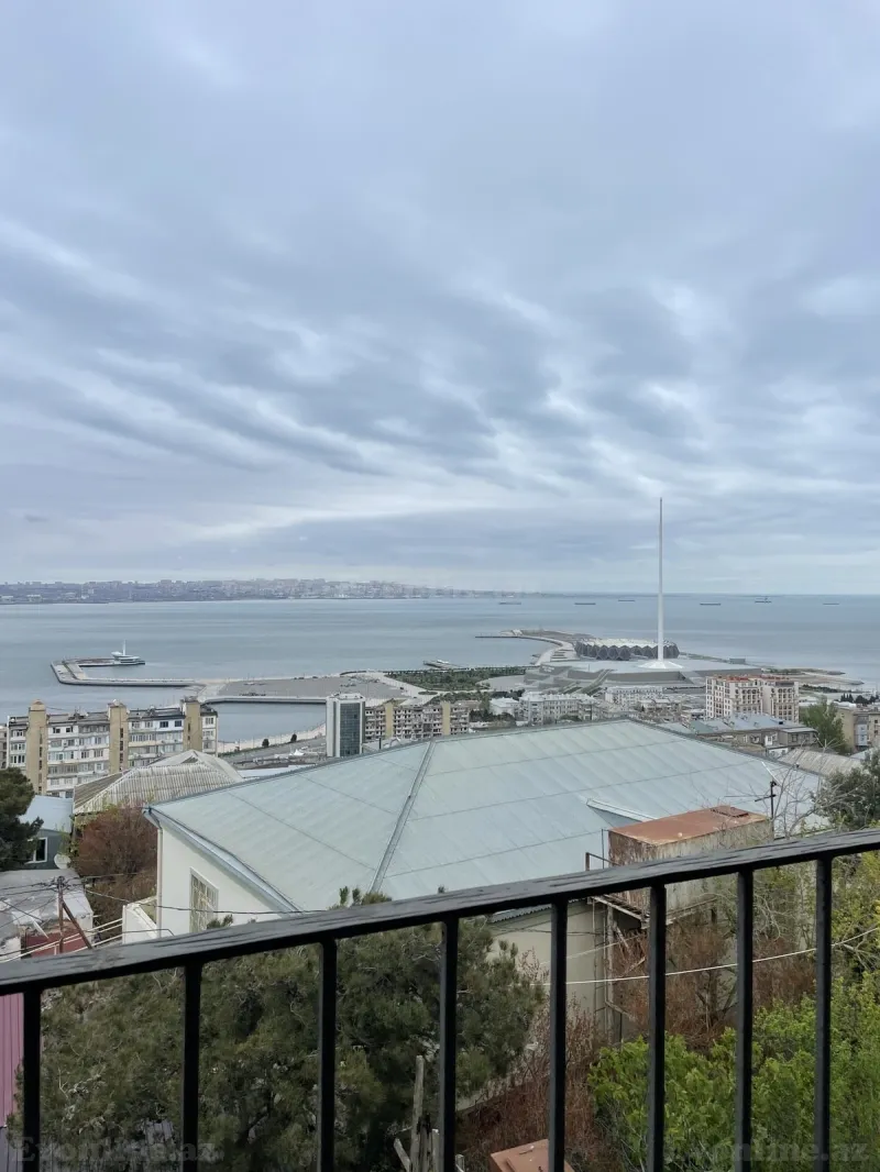 Satılır 10 otaqlı Həyət evi 800 m² Bayıl - şəkil 6