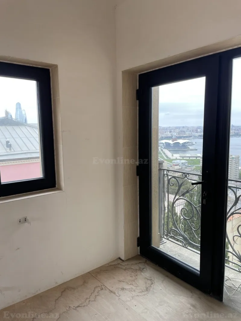 Satılır 10 otaqlı Həyət evi 800 m² Bayıl - şəkil 18