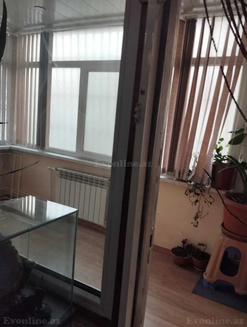 Kirayə verilir 3 otaqlı Mənzil Köhnə tikili 80 m² Bakıxanov - şəkil 7
