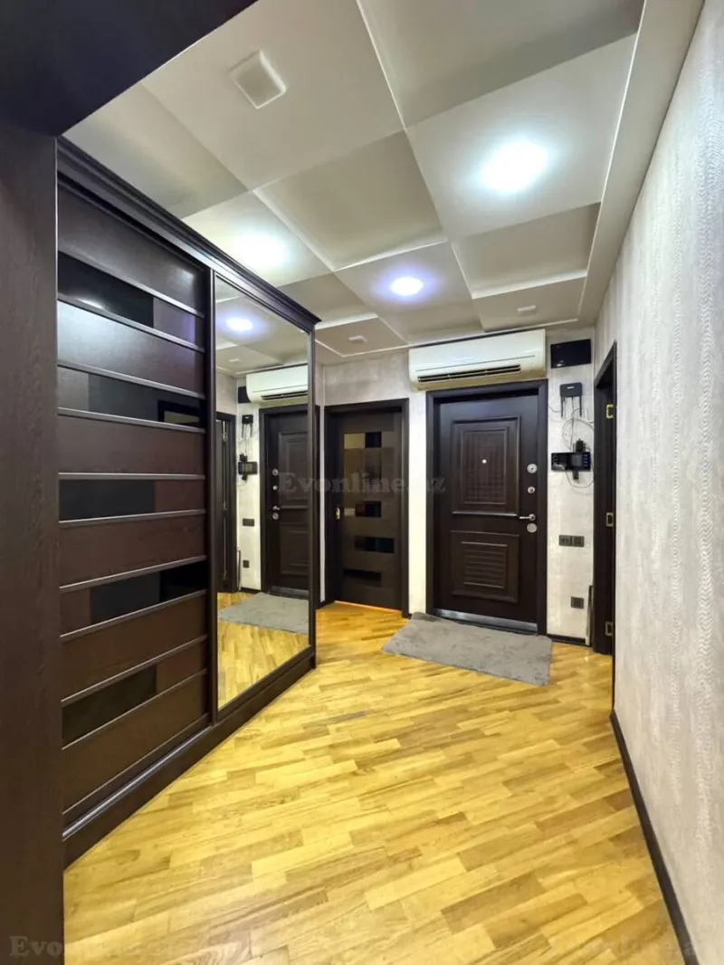 Satılır 4 otaqlı Mənzil Köhnə tikili 120 m² Həzi Aslanov m. - şəkil 3
