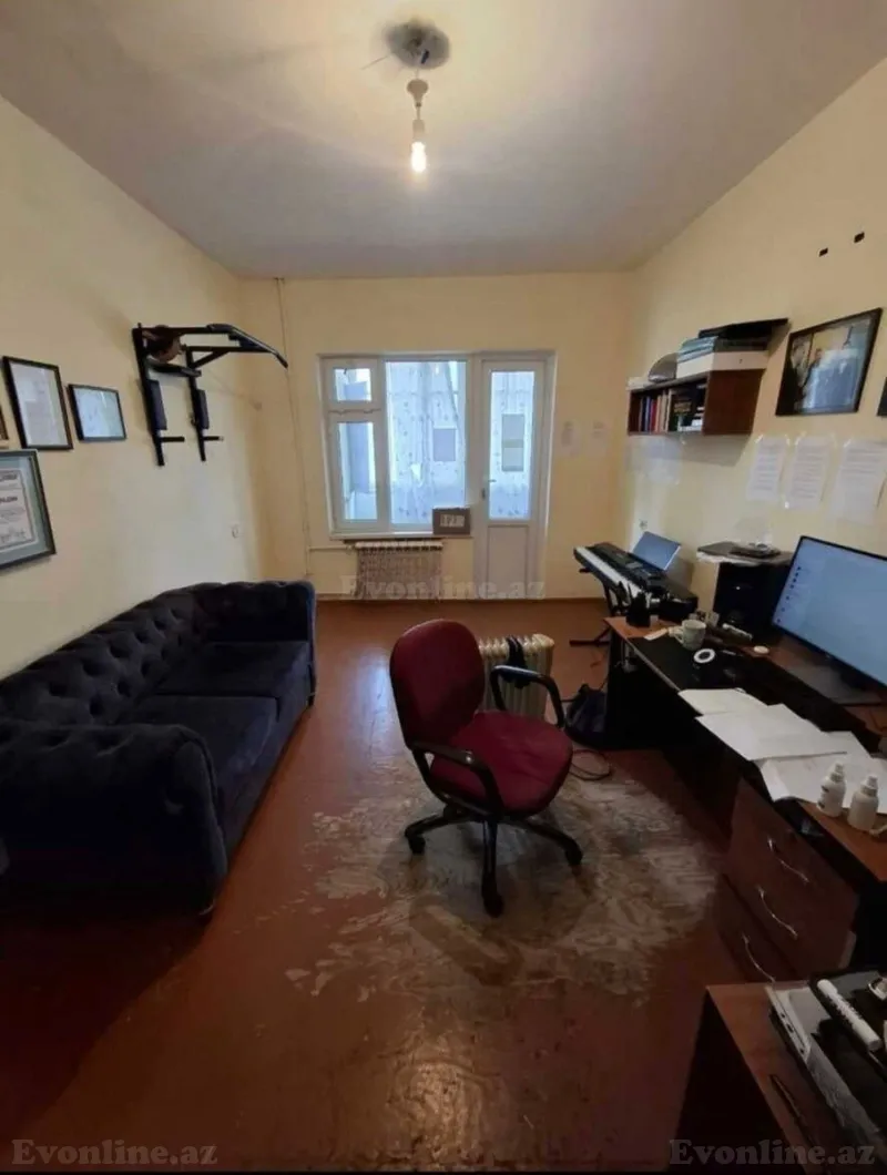 Satılır 3 otaqlı Mənzil Köhnə tikili 85 m² Həzi Aslanov m. - şəkil 2